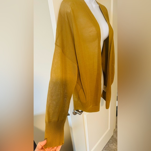 Express cardigan - Picture 3 of 8